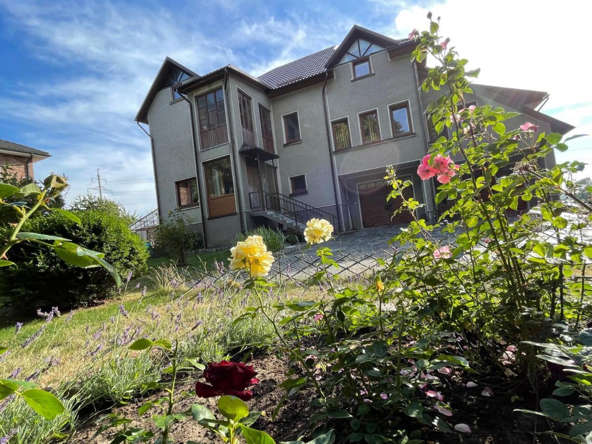 Birutes Apartamentai Клайпеда Екстериор снимка